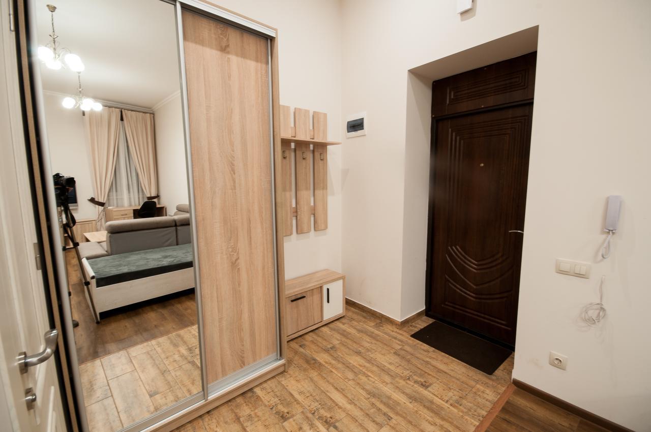 Wonderful Flat On City Center Uzjhorod Eksteriør bilde